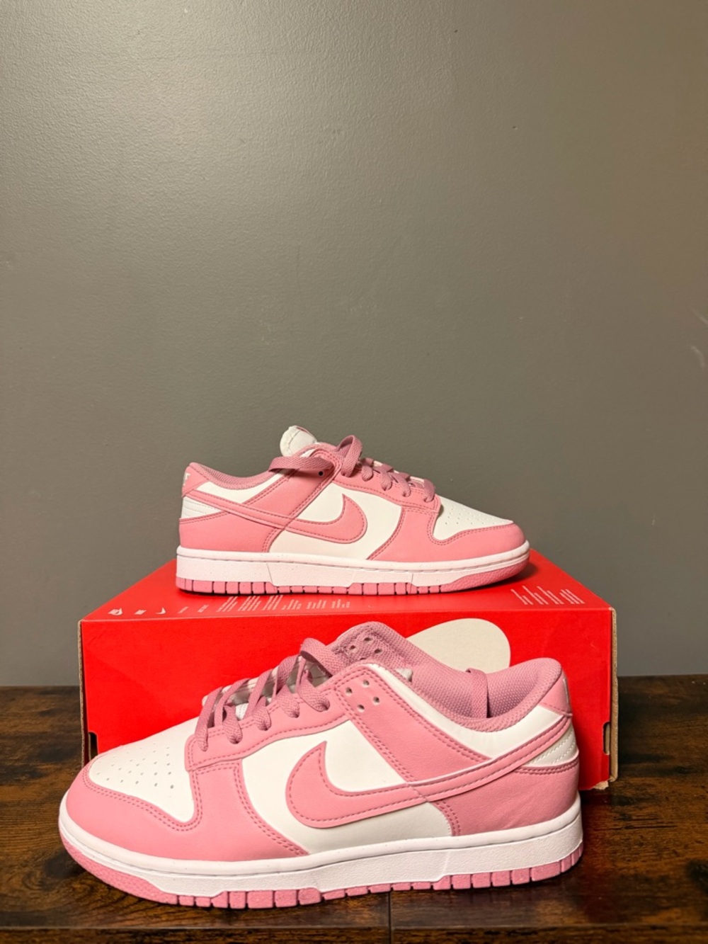 Nike Dunk Low-Top Sneakers Pink & White